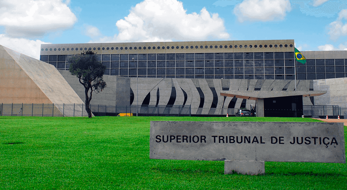 Intimação do executado para pagamento não tem conteúdo decisório e é irrecorrível