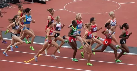 Atleta brasileira é acusada de abandono parental por viajar para competir