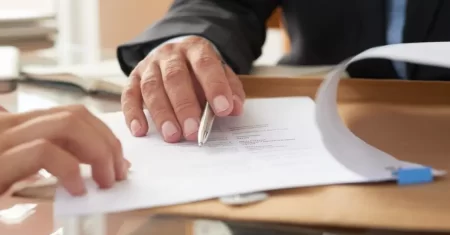 Testamento particular assinado por terceiro e sem testemunhas é rejeitado pela Justiça de Santa Catarina