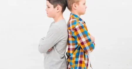 Ciúmes entre irmãos: como ajudar seus filhos a construírem um vínculo saudável