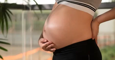 Médica é condenada por violência psicológica contra paciente grávida