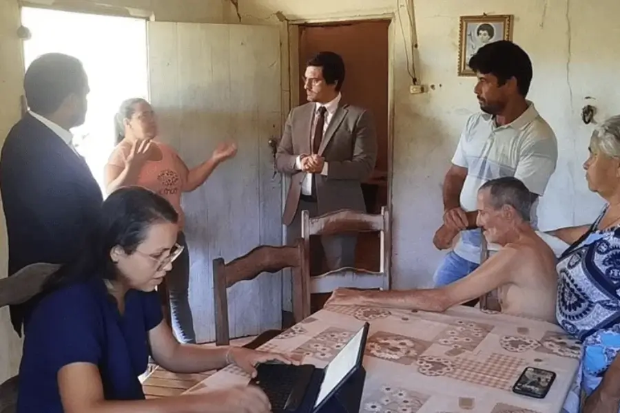 audiência com homem acamado