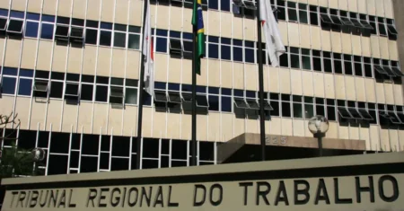 Justiça de Minas Gerais reconhece rescisão indireta de mulher penalizada no trabalho por ser mãe de três filhos